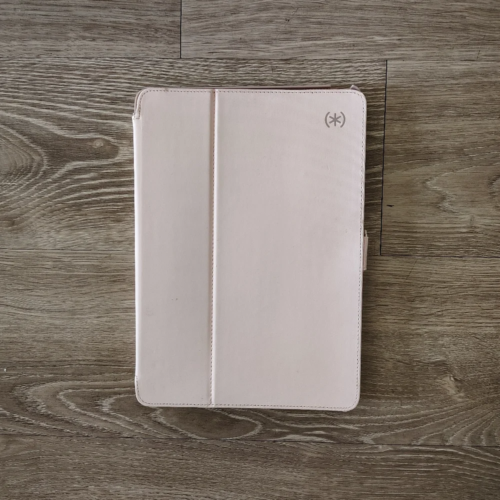 COPY - NWOT 9.7